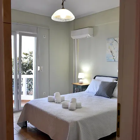 Seaside Platana Kimis Evoia شقة كيمي