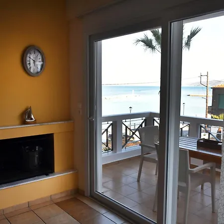 Seaside Platana Kimis Evoia *